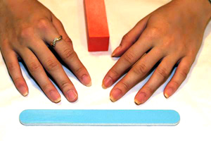 Подготовка ногтей к наращиванию гелем