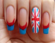 Маникюр Британский флаг на ногтях